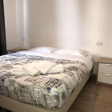 Elite Loreto Milano Hotel Ngoại thất bức ảnh