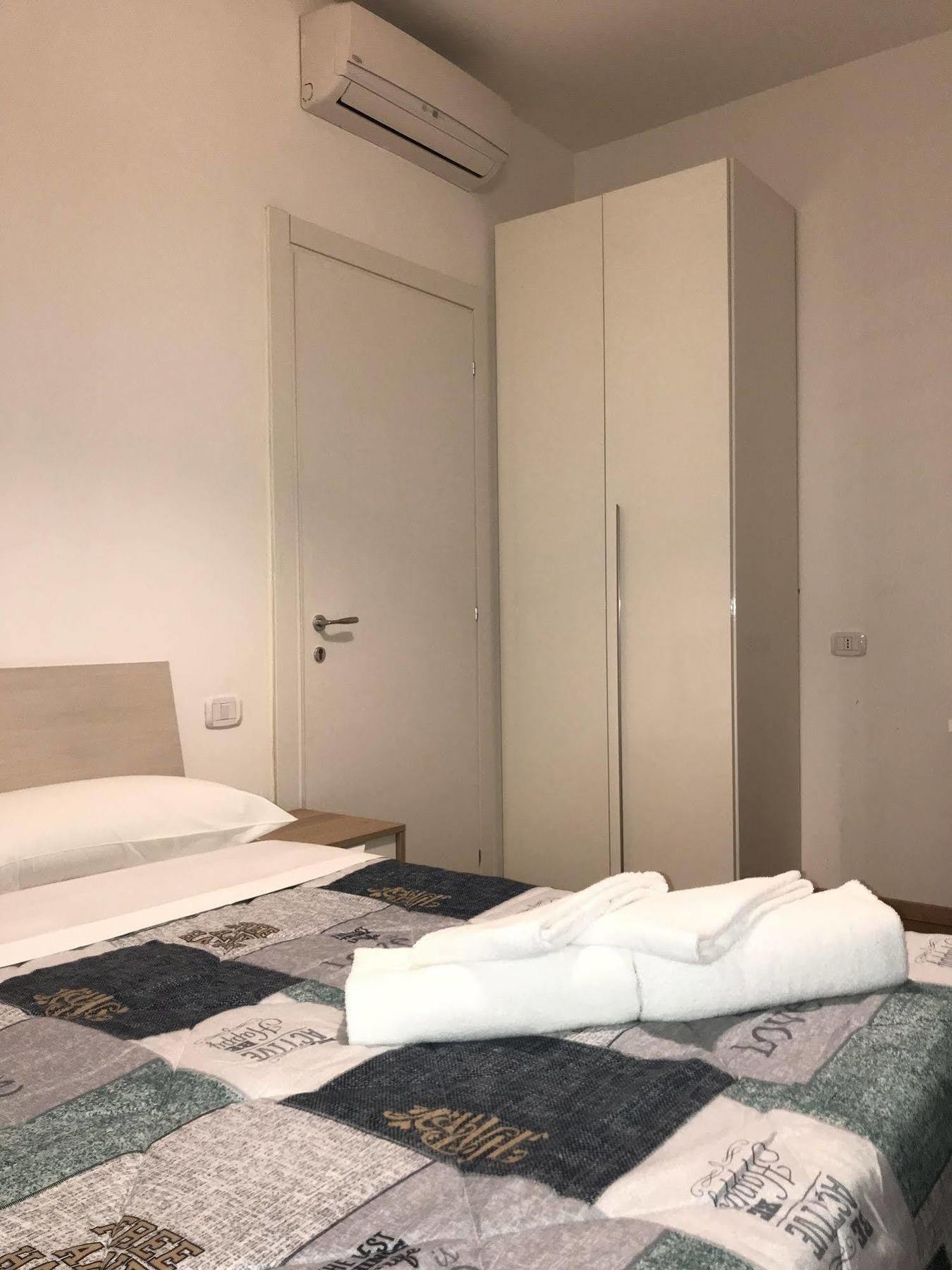 Elite Loreto Milano Hotel Ngoại thất bức ảnh