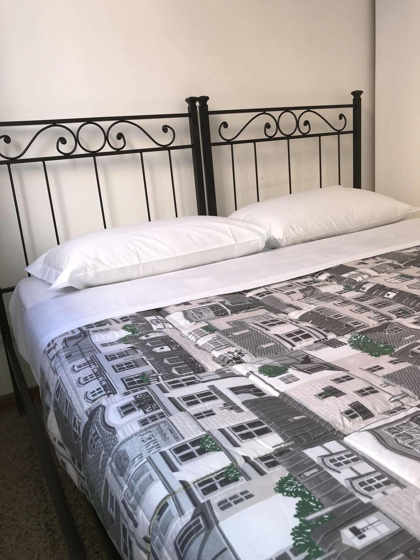 Elite Loreto Milano Hotel Ngoại thất bức ảnh